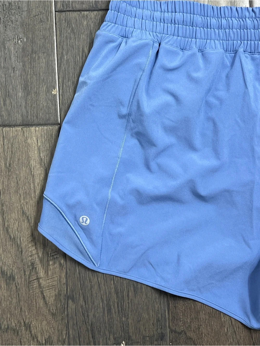 Lululemon NWT Hotty Hot High-Rise Lined Short 4" Prep Blue - Picture 6 of 10